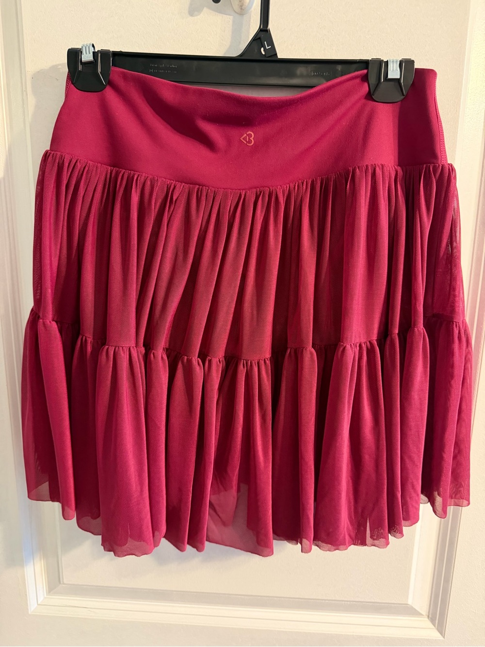 Women’s Blogilates Tiered Chiffon Skort in Berry - Picture 2 of 3